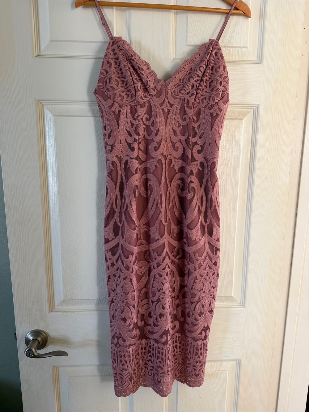 Nordstrom Mauve Lace Midi Dress with Spaghetti Straps